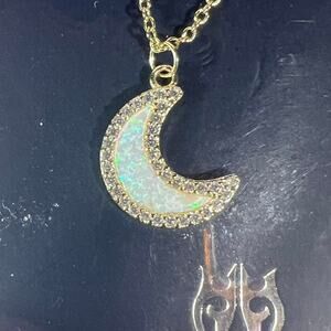 Hespera gold moon pendant necklace